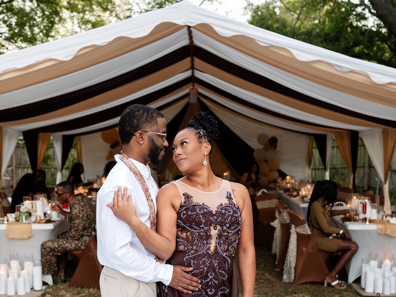 Destini & Darrell — real Just Elope wedding