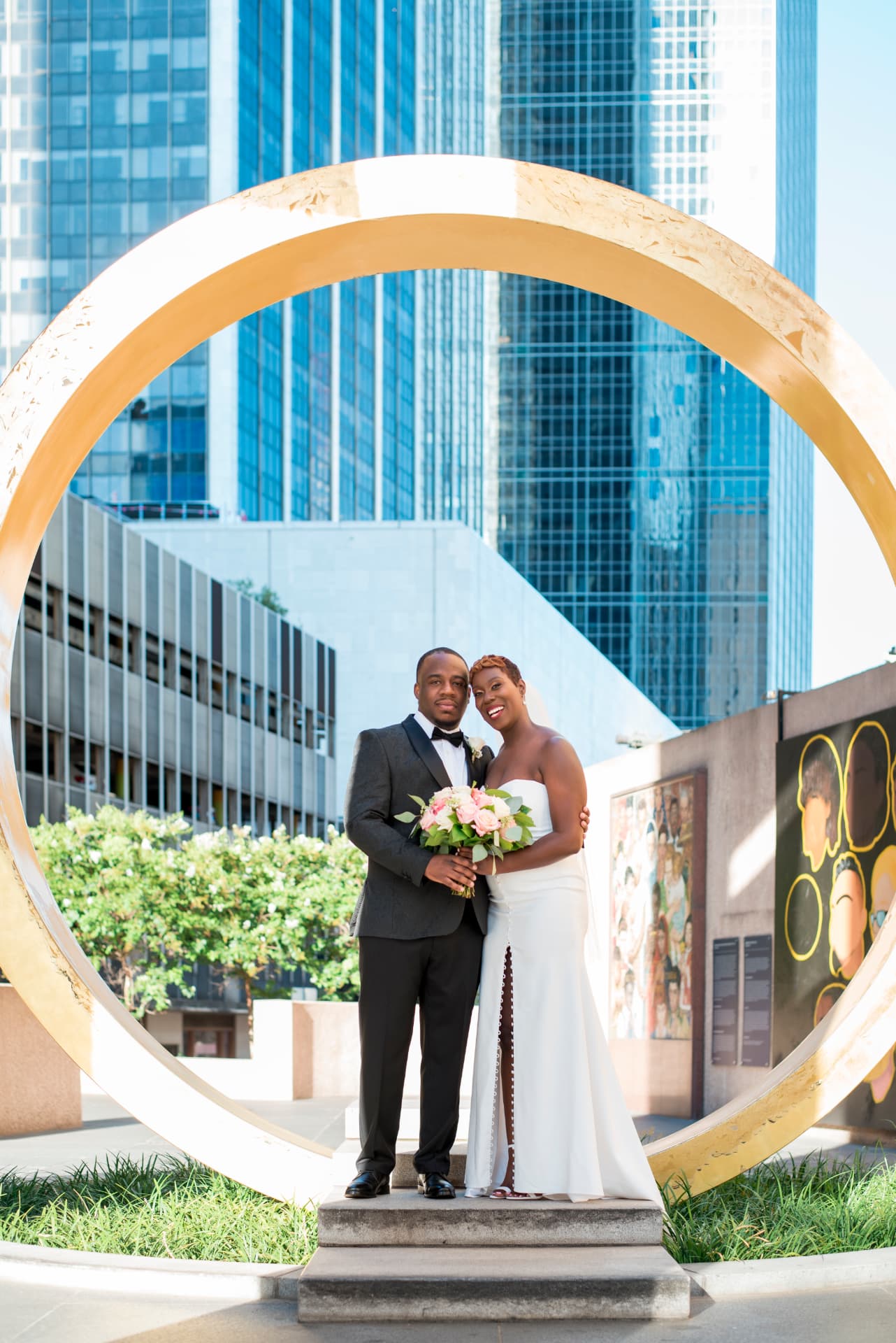 Real Just Elope wedding at Thanksgiving Square