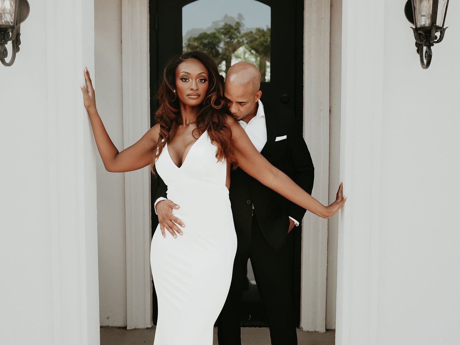 Waii & Wayne — real Just Elope wedding
