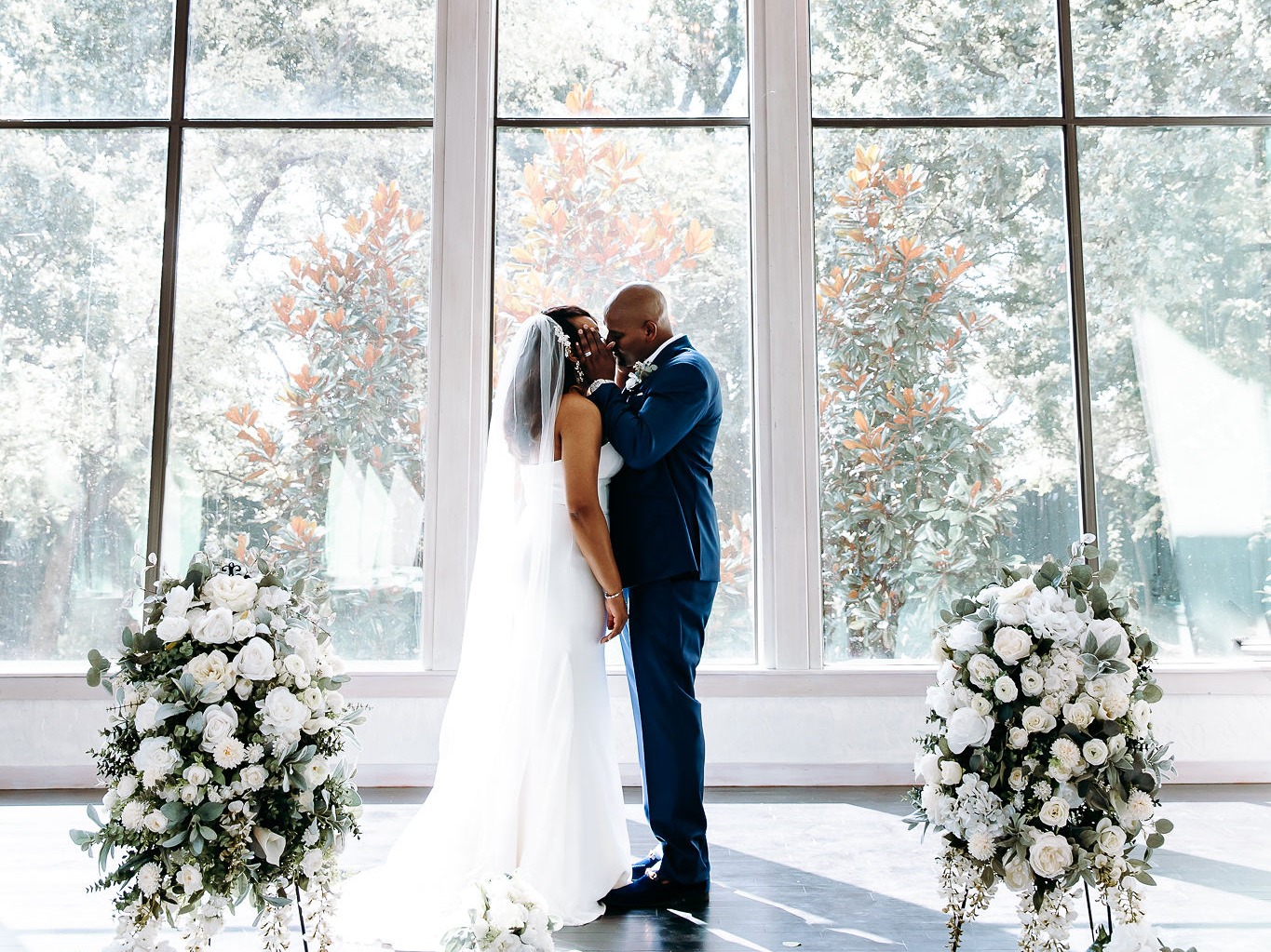 Cantrecia & Lamont — real Just Elope wedding