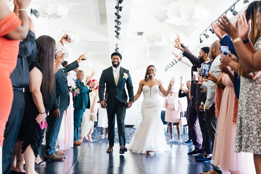 Real Just Elope wedding photographed for the Lorenzo Hotel Sky Lounge package