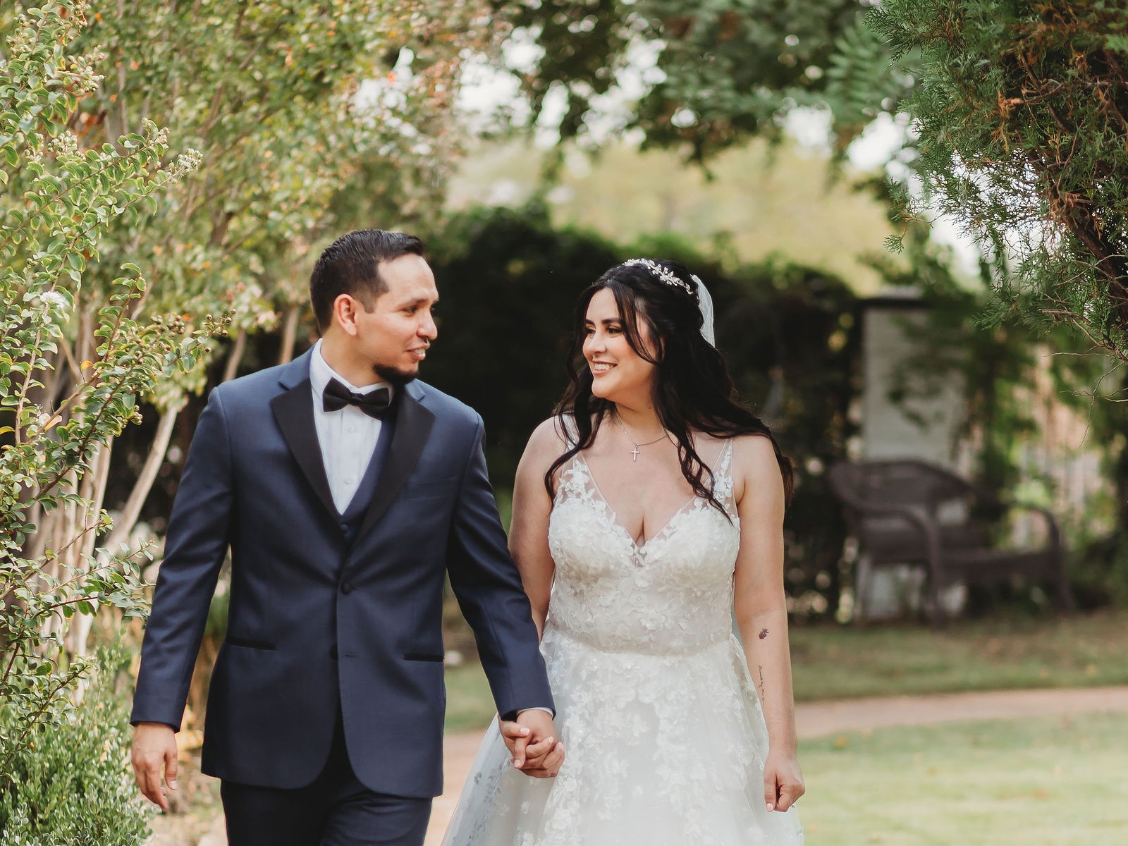 Gracie & Eduardo — real Just Elope wedding