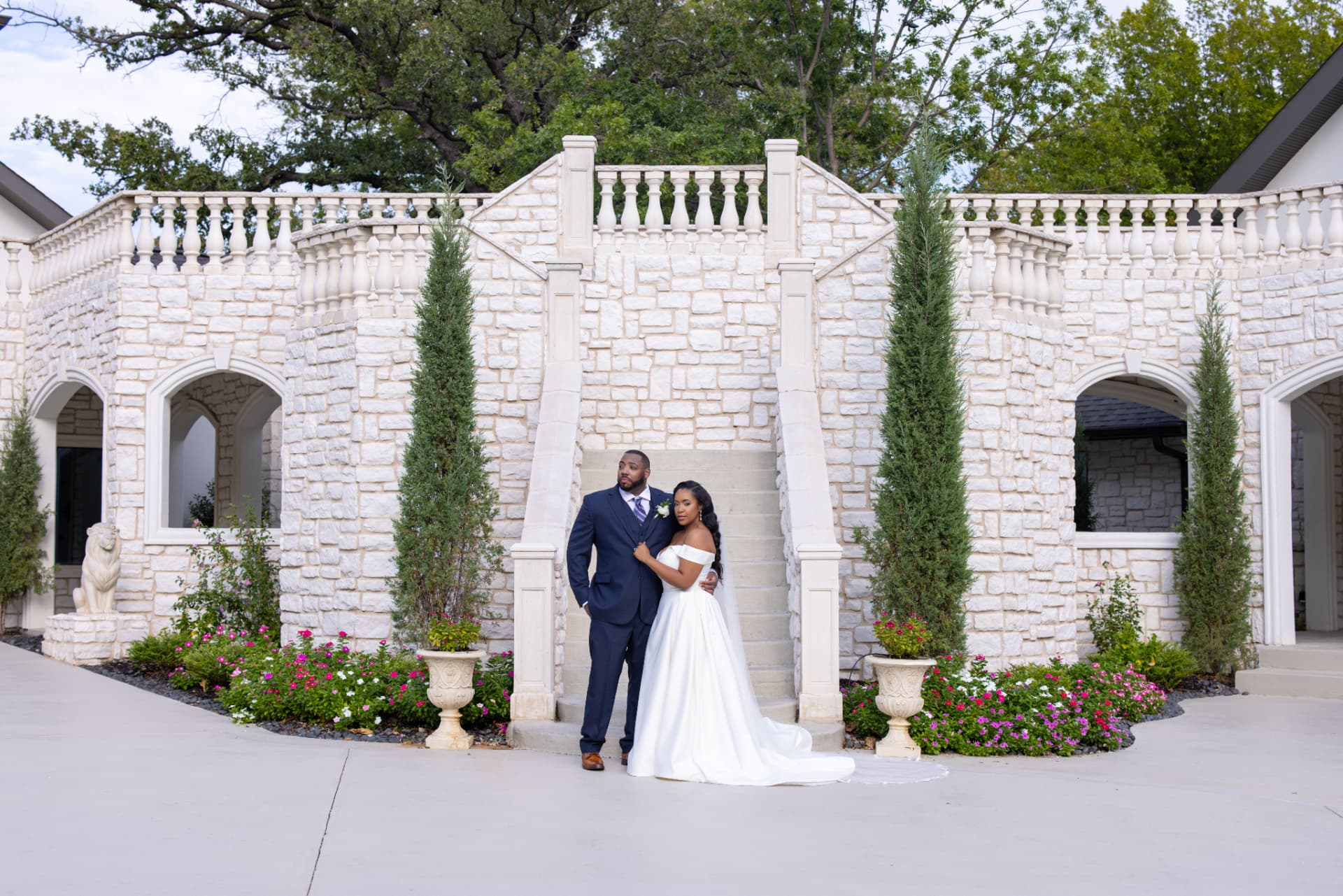 Real Just Elope wedding photographed for the Brighton Abbey package